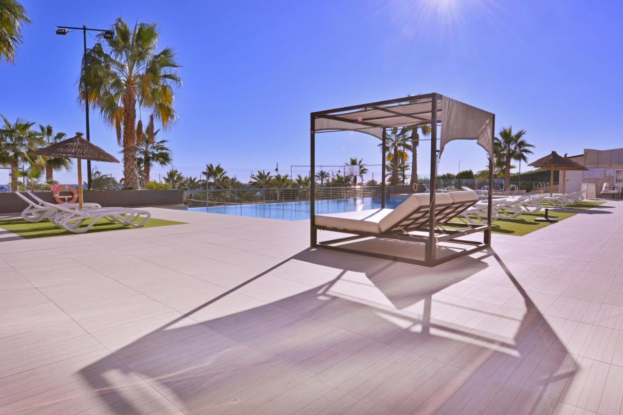 Beachfront Luxury Apartments By Nras Arenales del Sol Esterno foto