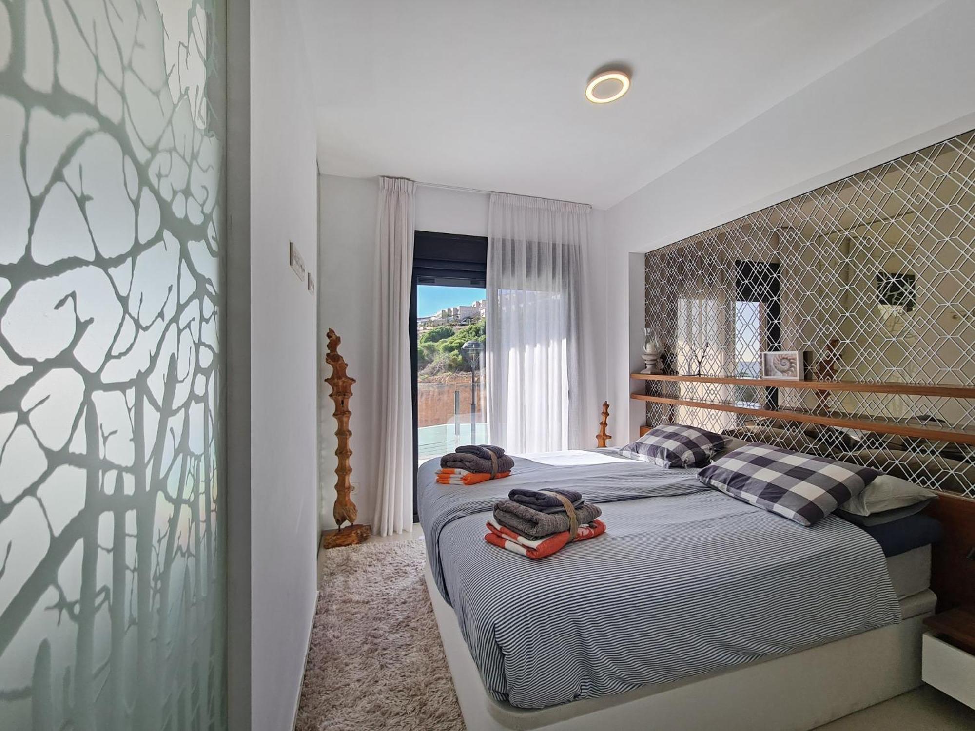 Beachfront Luxury Apartments By Nras Arenales del Sol Camera foto