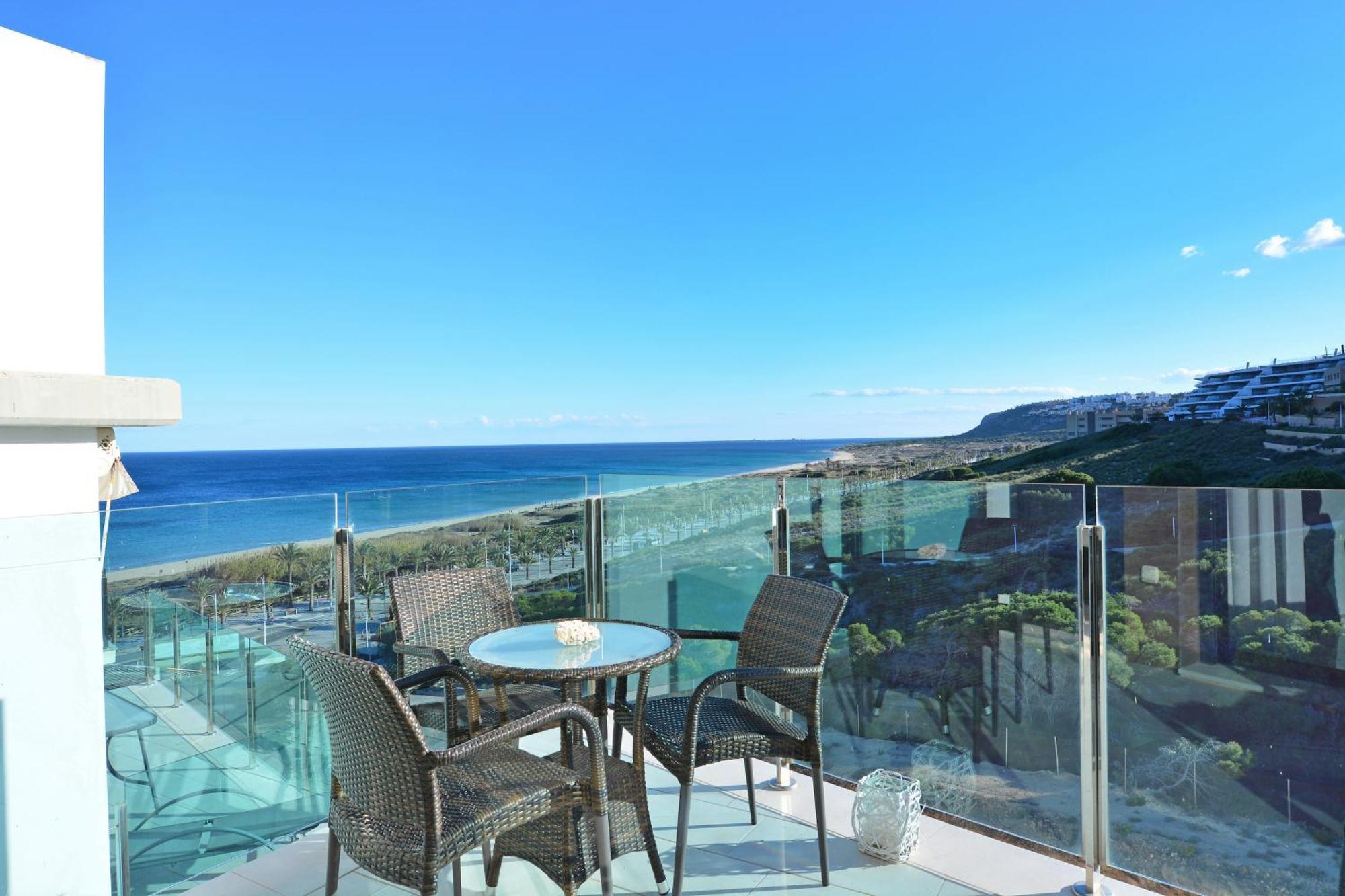 Beachfront Luxury Apartments By Nras Arenales del Sol Camera foto