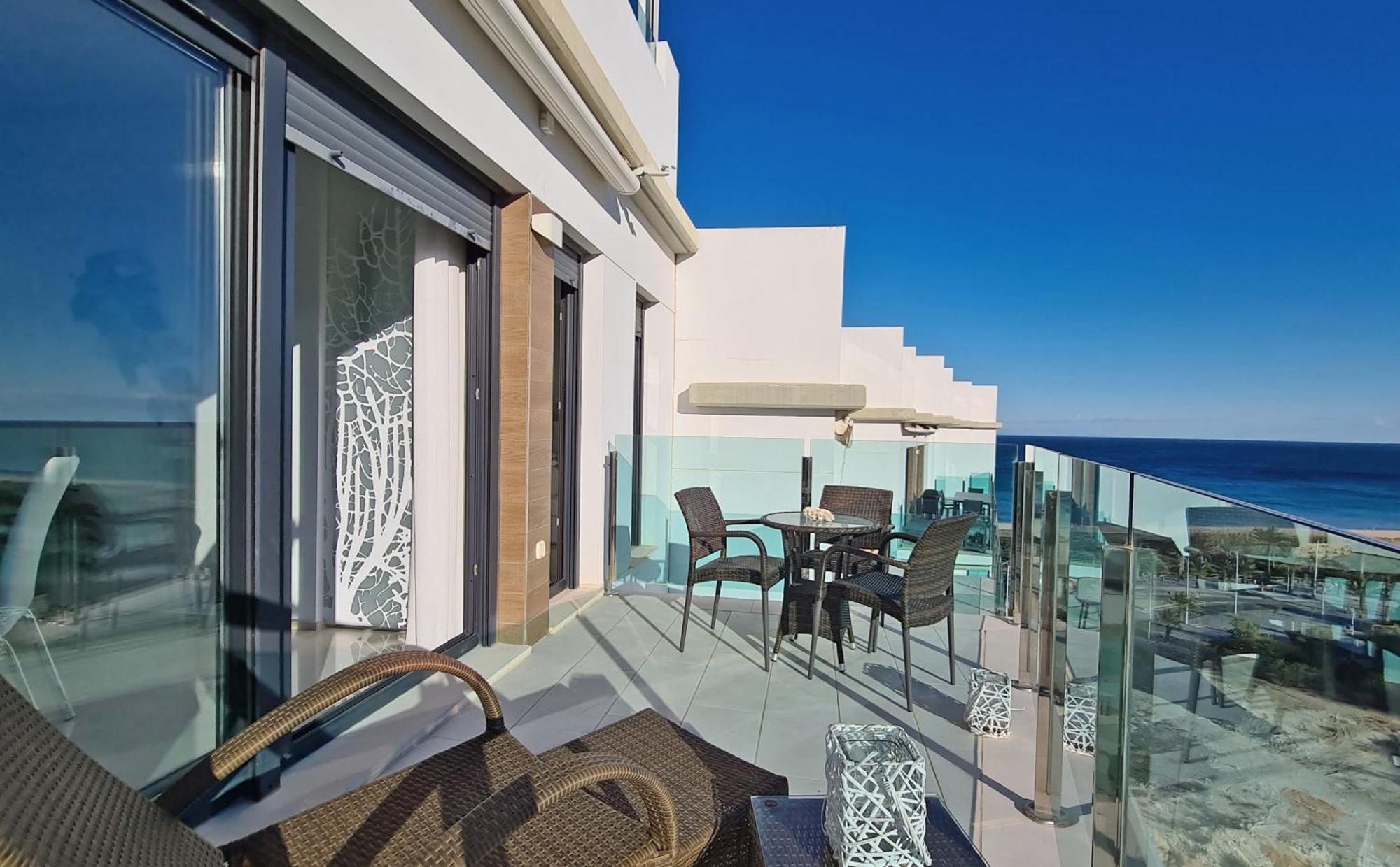 Beachfront Luxury Apartments By Nras Arenales del Sol Camera foto