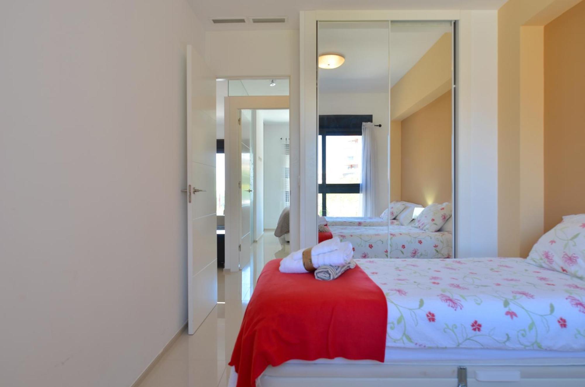 Beachfront Luxury Apartments By Nras Arenales del Sol Camera foto